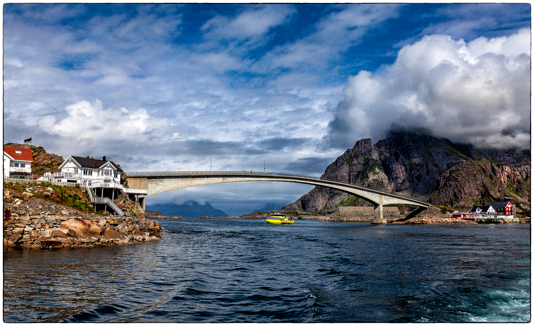 Brücke von Henningsvaer