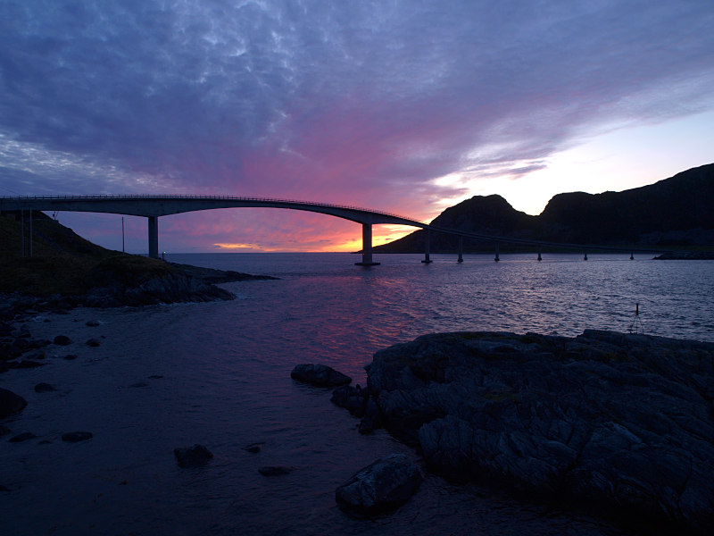 Brücke vor Insel Runde