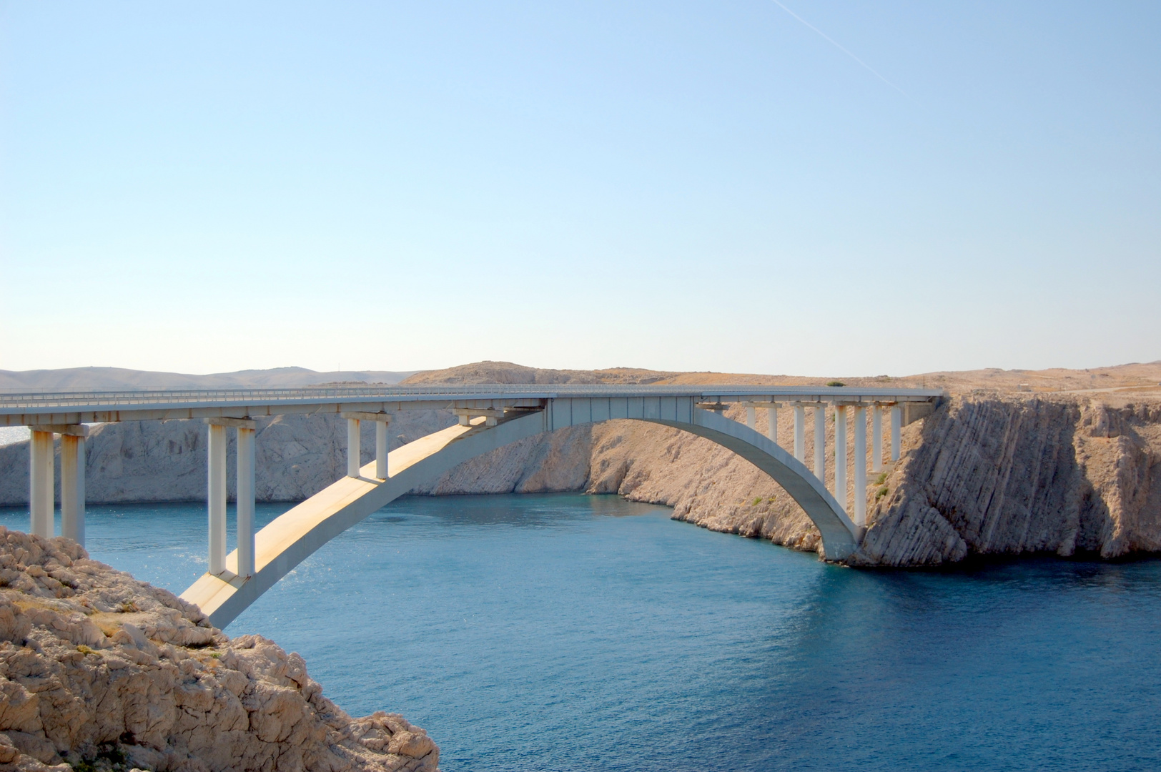 Brücke zu Insel Pag