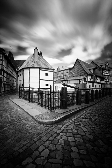 Brücke zum alten Haus