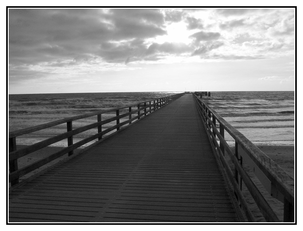 Brücke zum Horizont