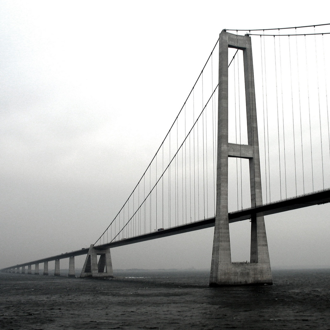 Brücke zum Horizont