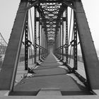 - Brücke zum Nachbarn / Grenzstadt Dandong -