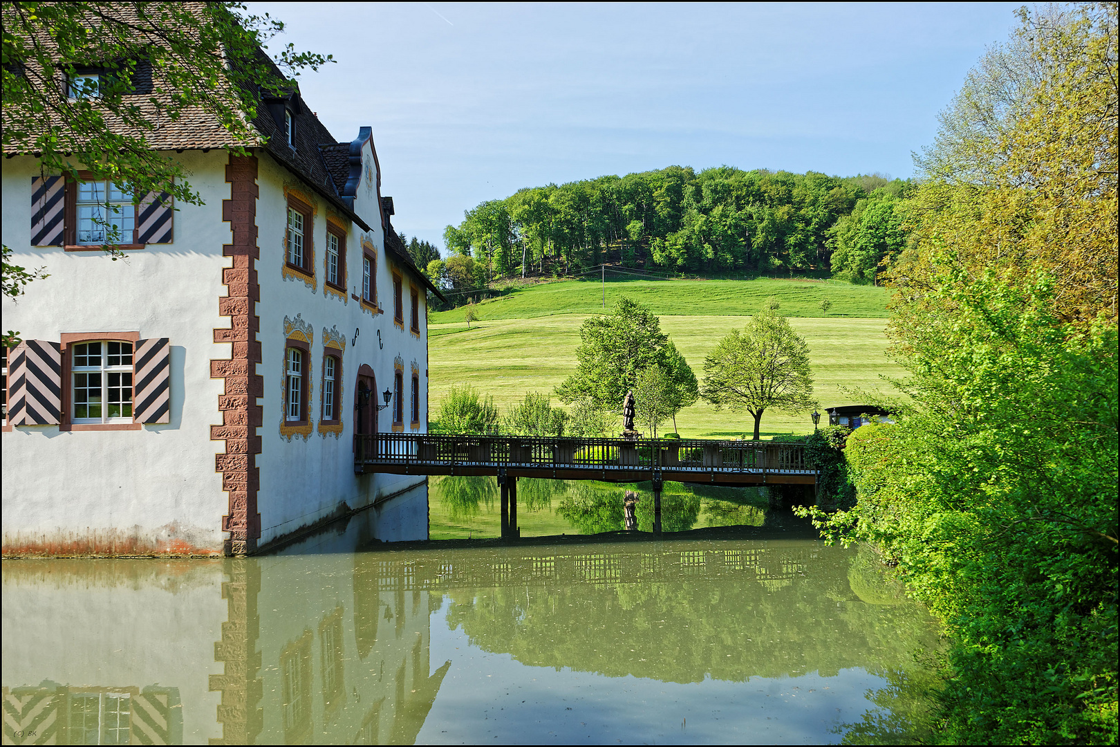 Brücke zum Schloss