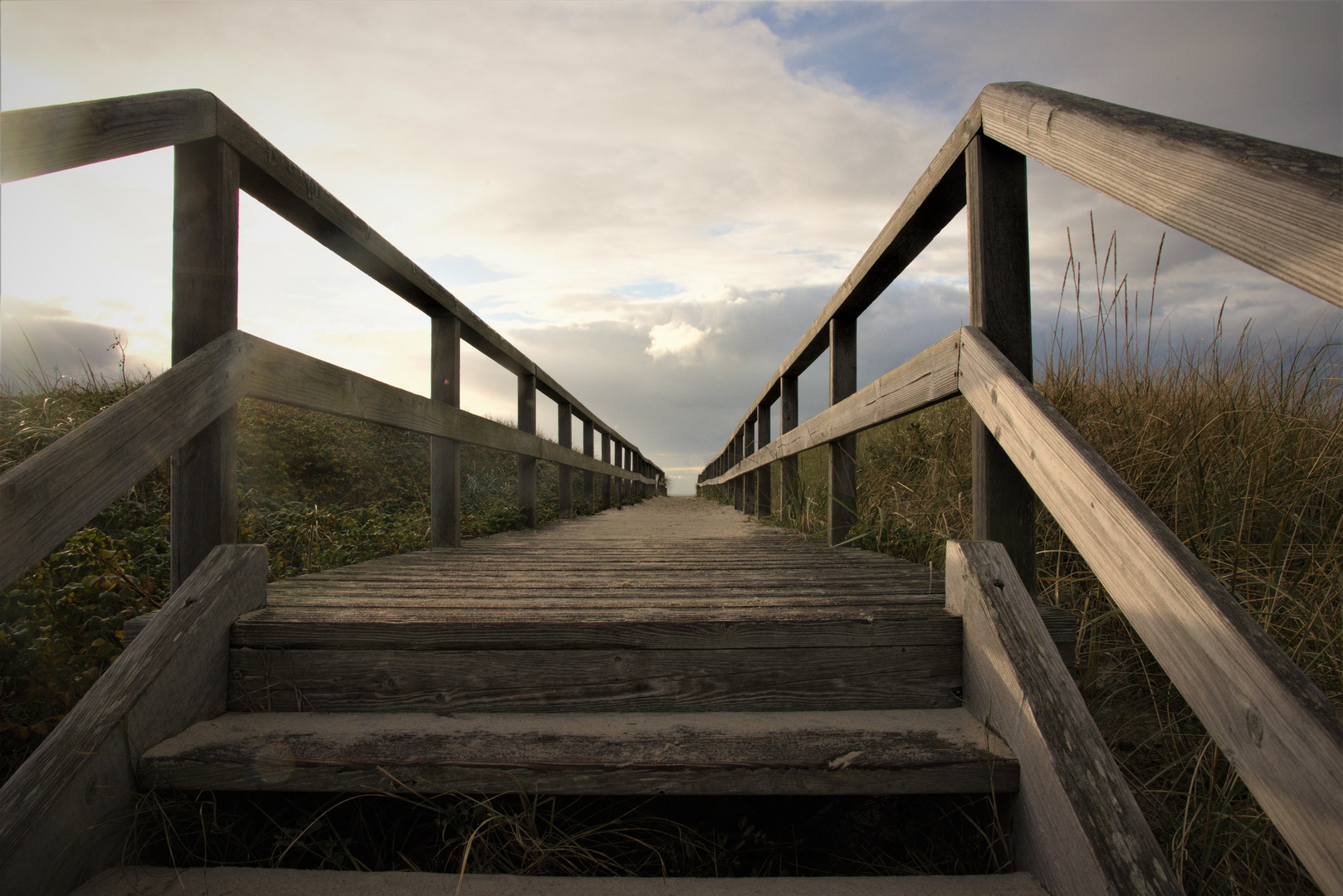 Brücke zum Strand