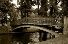 Brücke zur Liebesinsel