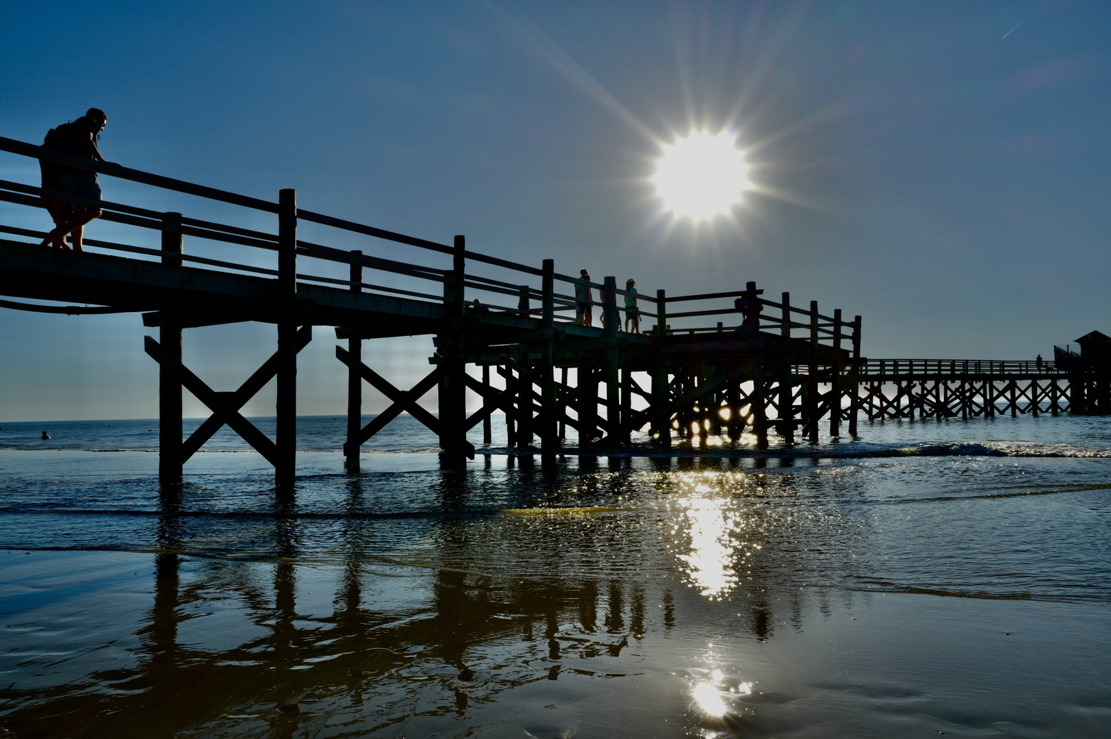 Brücke zur See