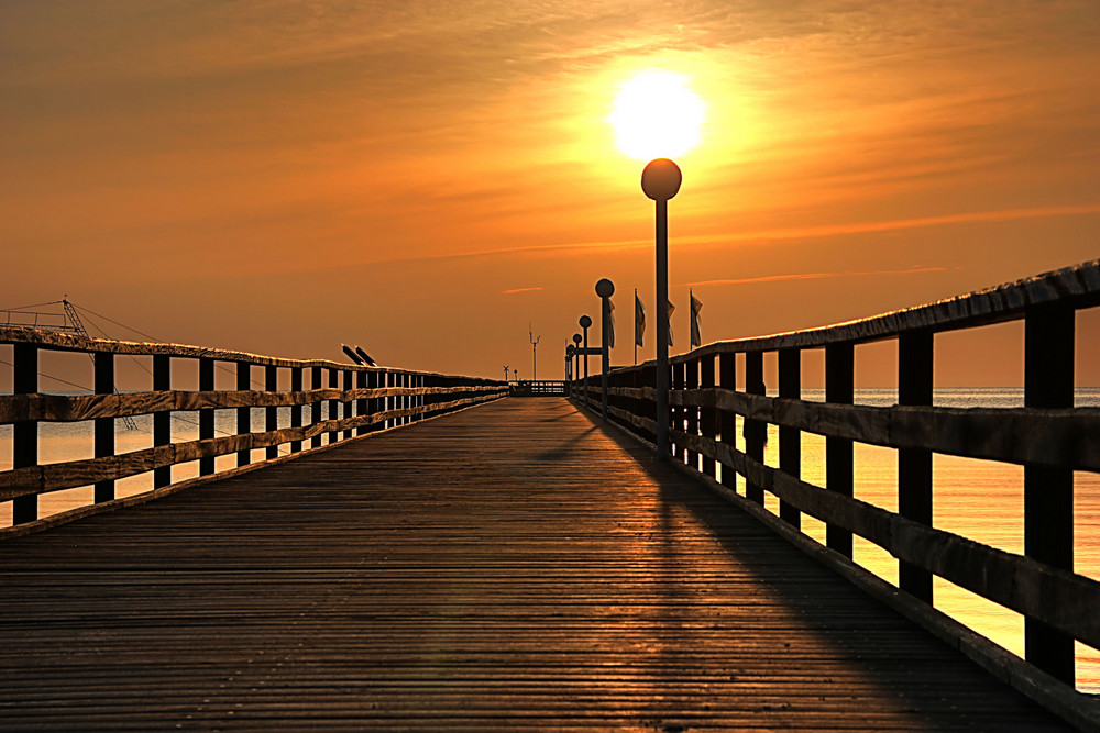 Brücke zur Sonne