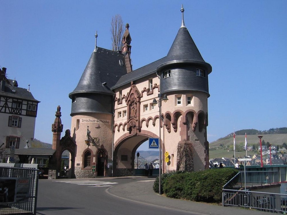 Brücken-Schenke an der Mosel