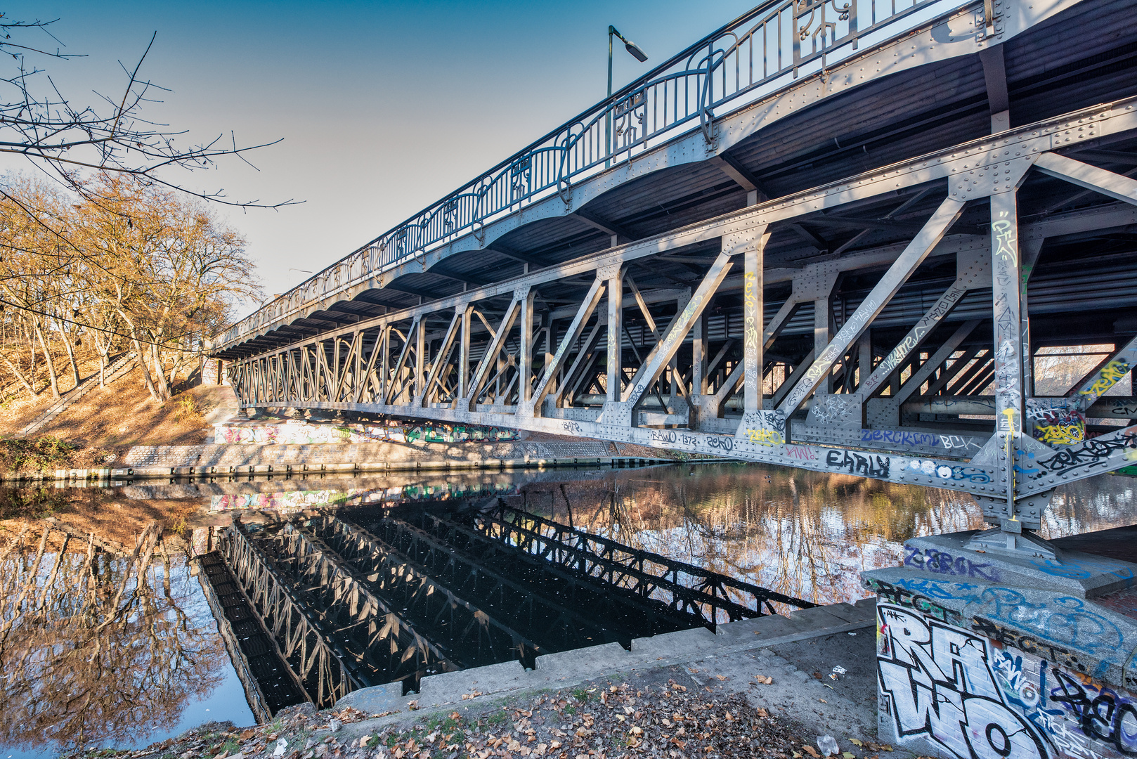 Brücken Spiegelung