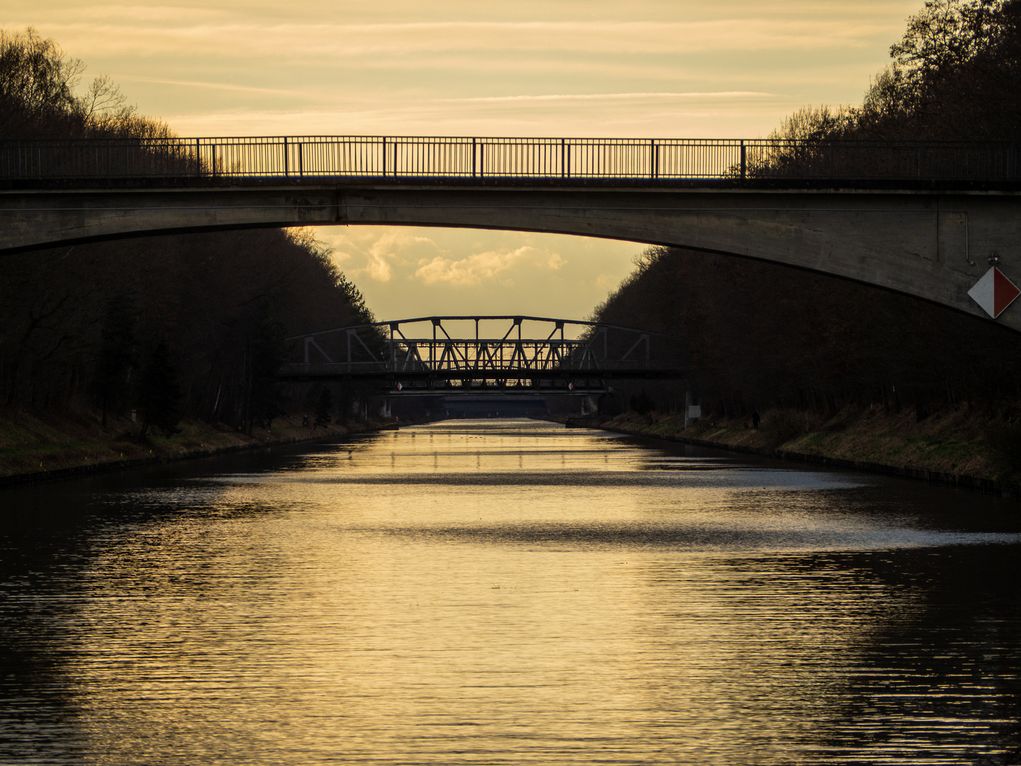 Brücken über dem Mittellandkanal