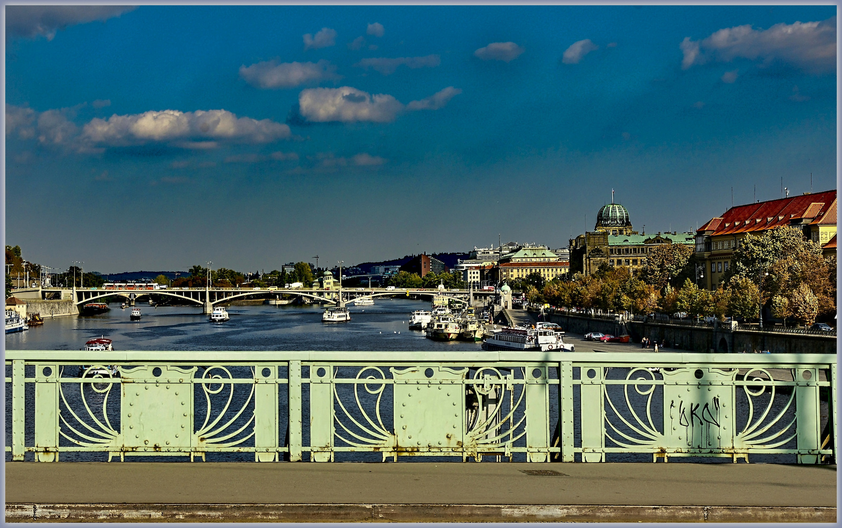 Brückenblick in Prag