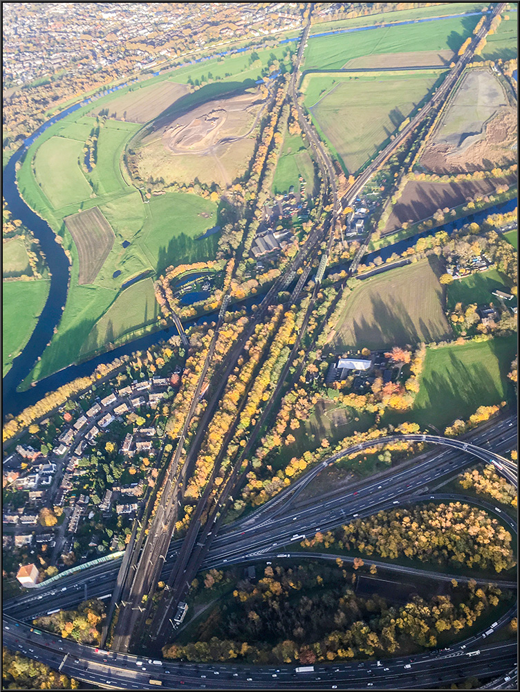 Brückenlandschaft Duisburg Kaiserberg