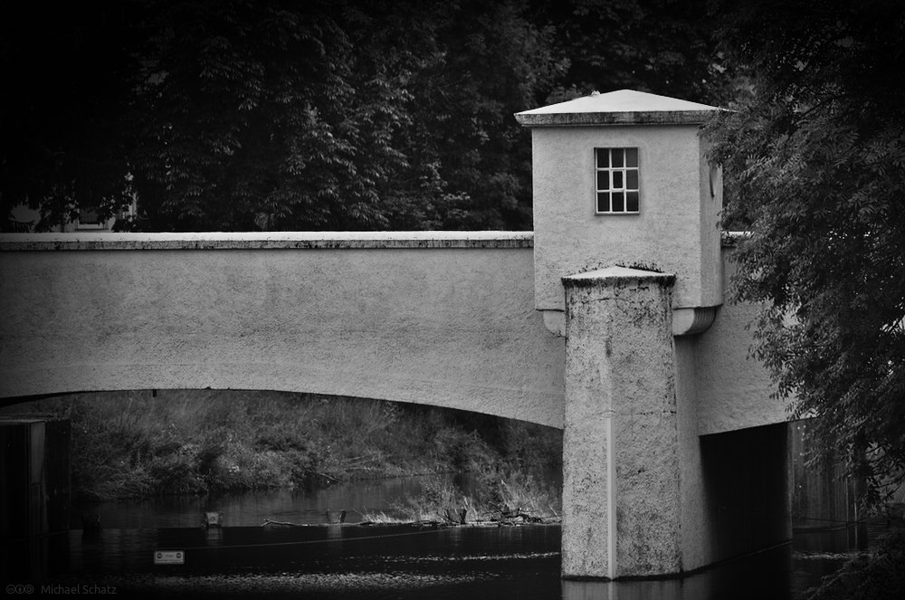 Brückenpfeiler über Donau in Tuttlingen