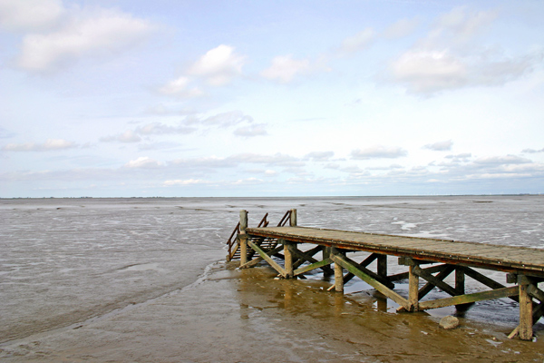 Brückenschlag in's Wattenmeer