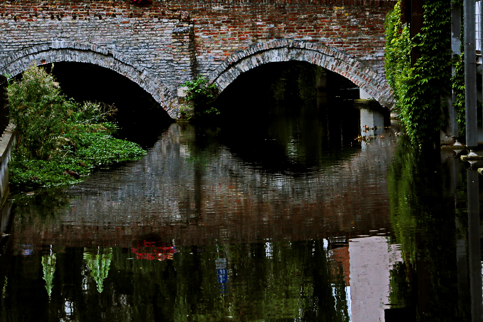 Brückenspiegeln