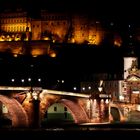 Brückentor Heidelberg bei Nacht