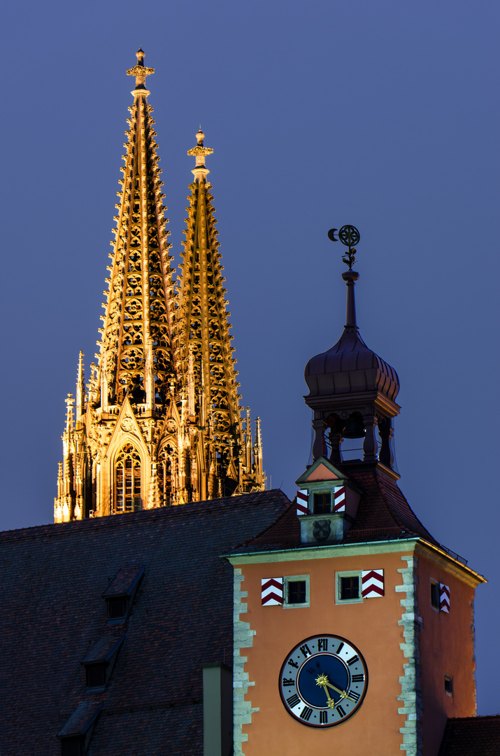 Brückturm und Domspitzen