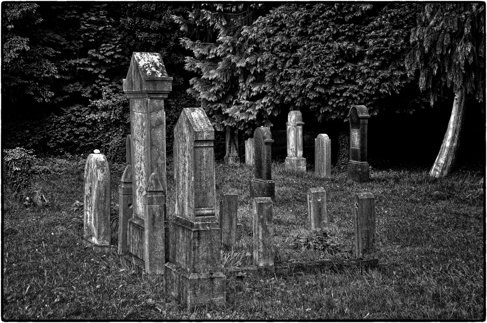 Brühl: Jüdischer Friedhof - Cimetière juif