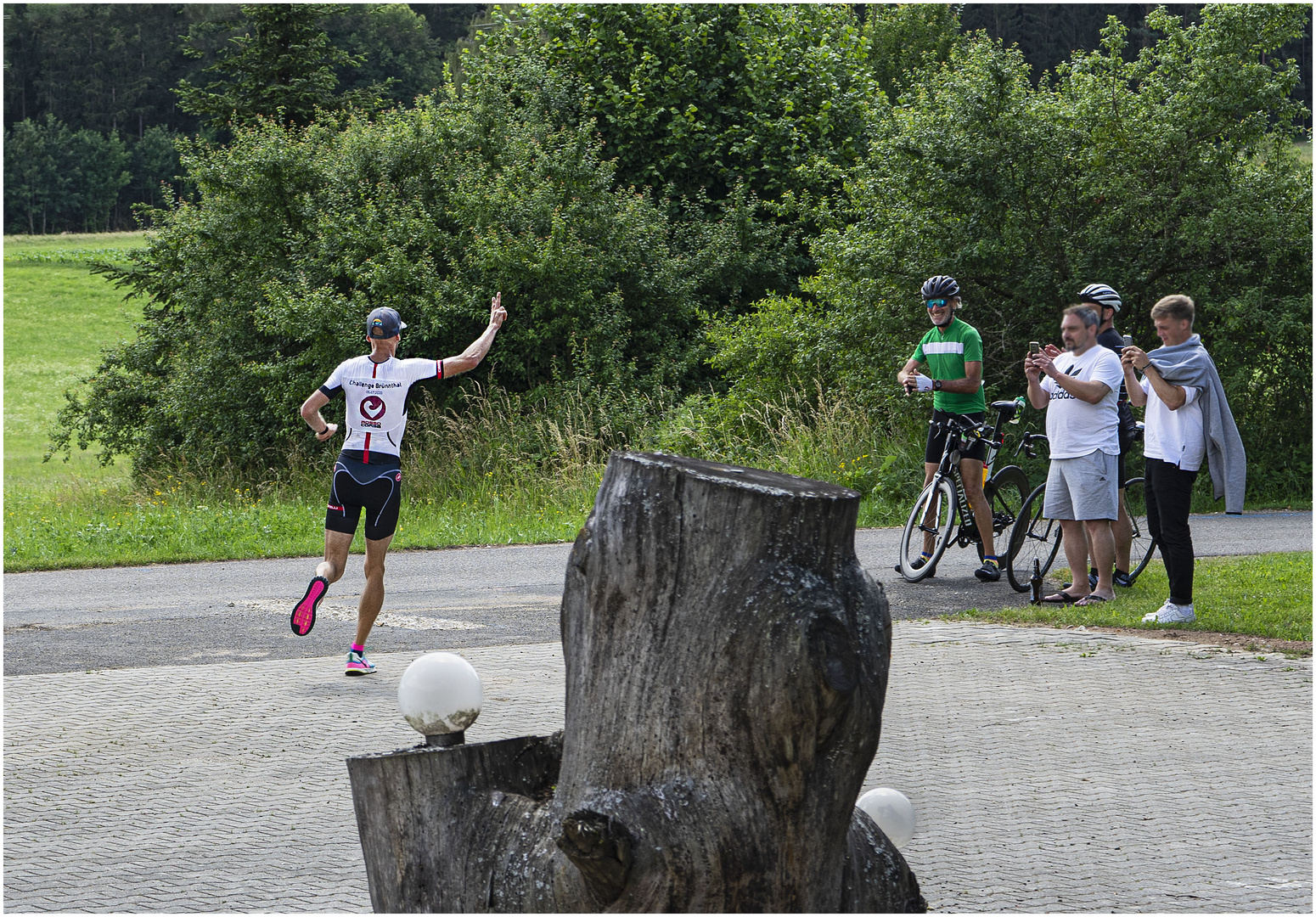 Brünnthaltriathlon: Start Laufstrecke