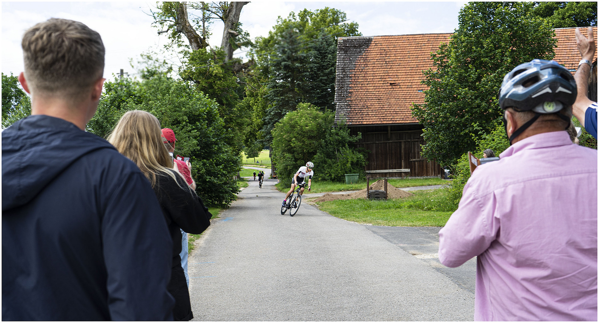 Brünnthaltriathlon: Vom Rad zum Lauf