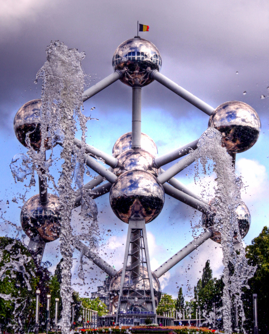 Brüssel Atomium Ansichten 3