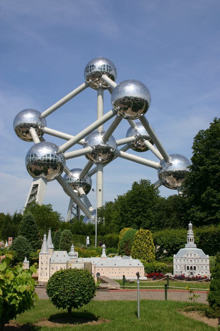 Brüssel -Atomium im Jubelpark in Brüssel-