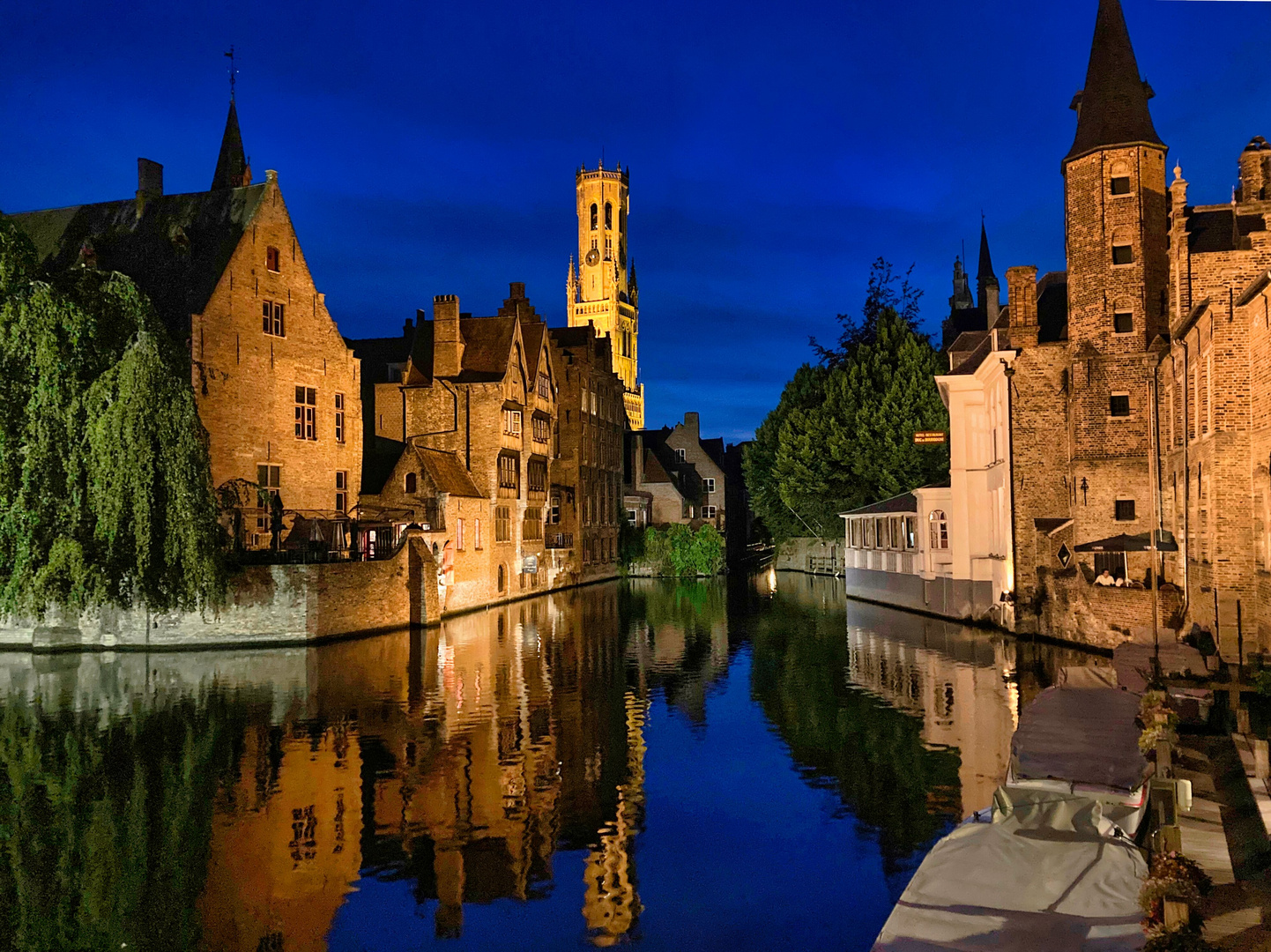 Bruges@night