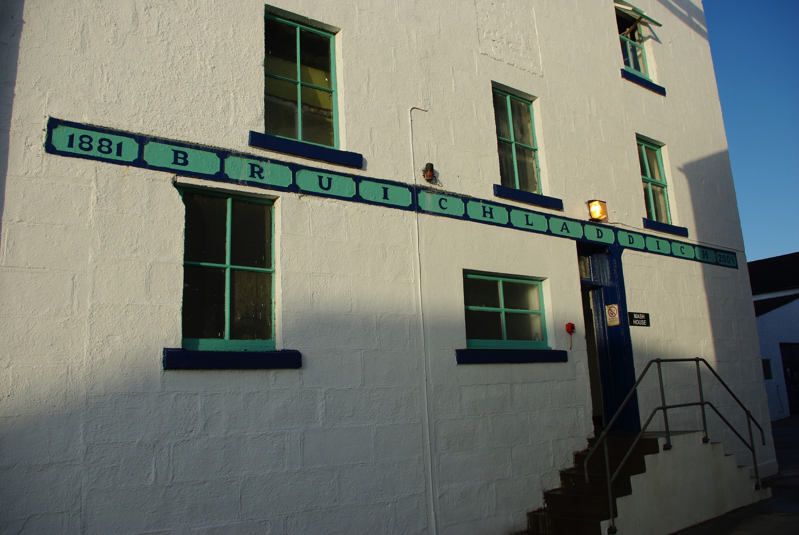 Bruichladdich Distillery