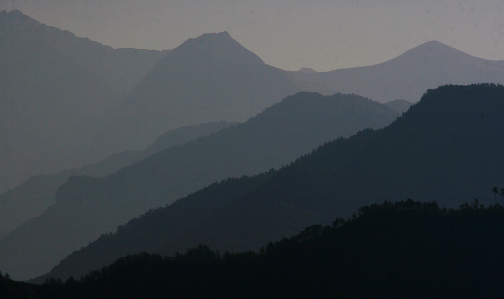 Brume du matin sur les Alpes du Sud