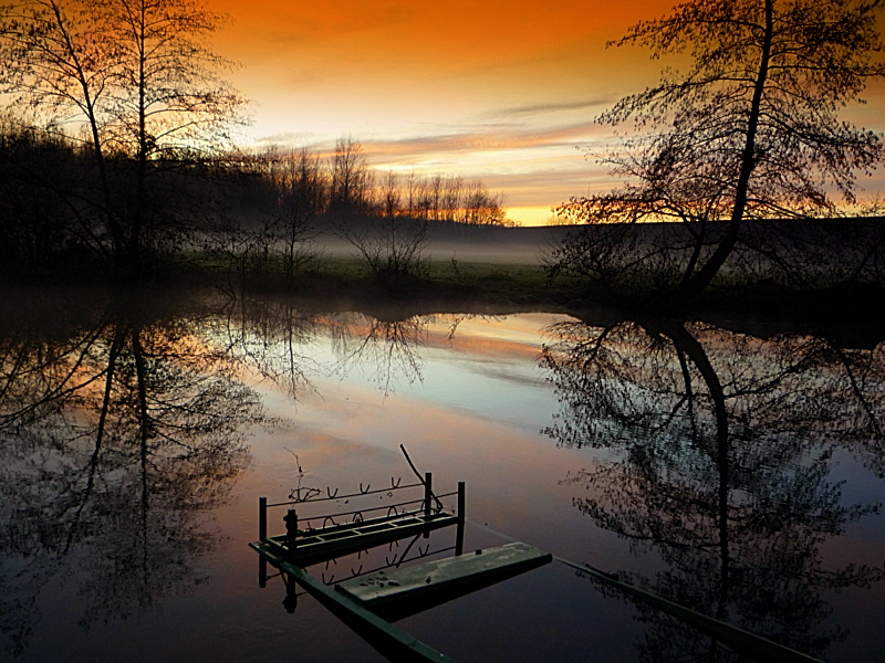 Brume du soir sur l tang photo et image paysages Brume du soir sur l tang photo et image paysages