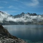 brume flottante sur le lac d'Artouste