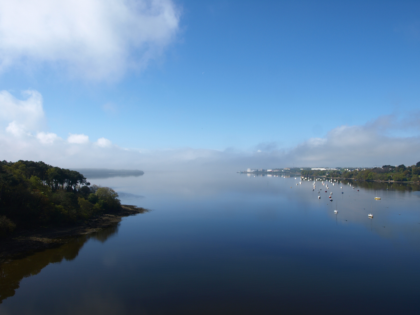 Brumes sur le Scorff (Bretagne)