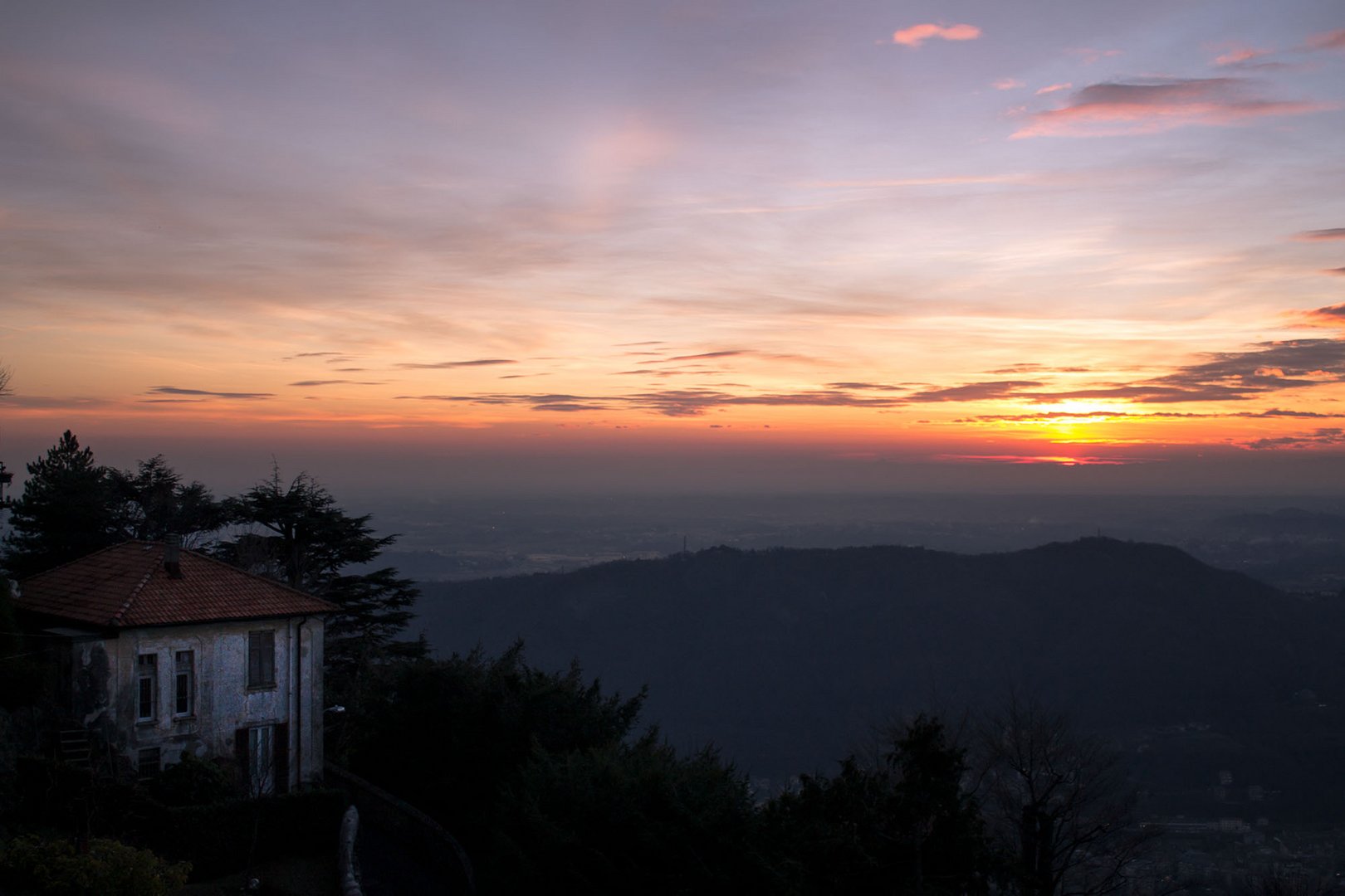 Brunate al tramonto