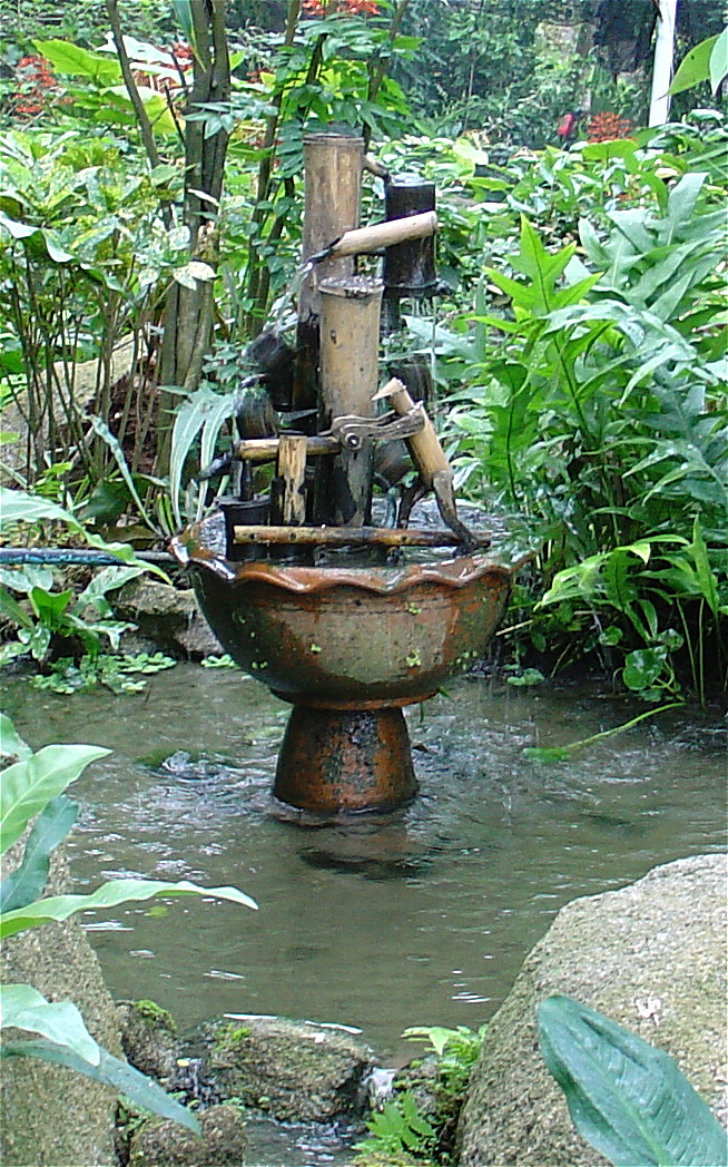 Brunnen Foto & Bild | wasser, natur, landschaft Bilder auf fotocommunity
