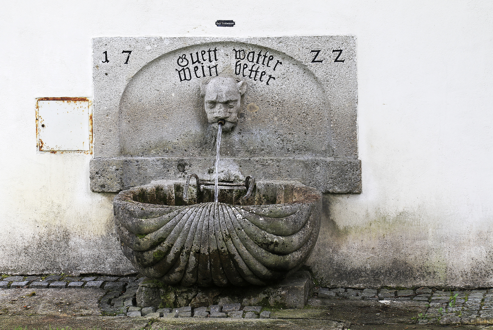 Brunnen