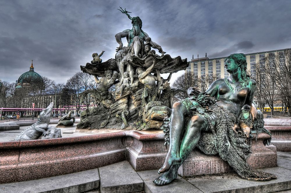 Brunnen am Alexanderplatz