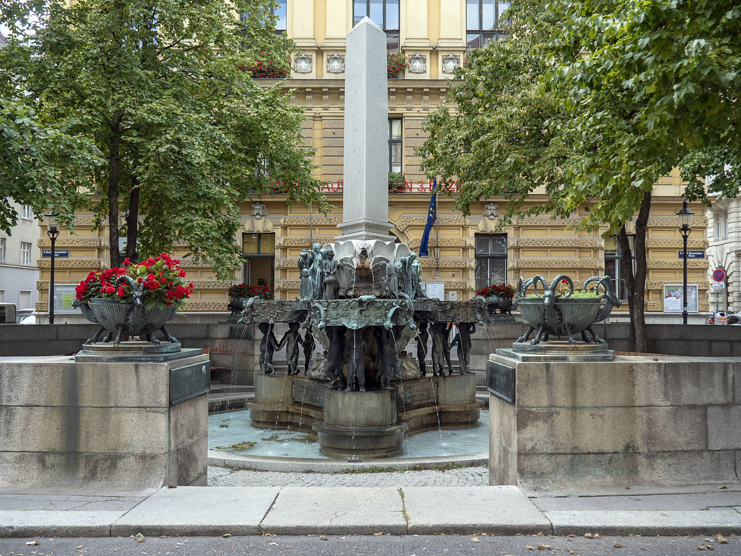 brunnen am platz