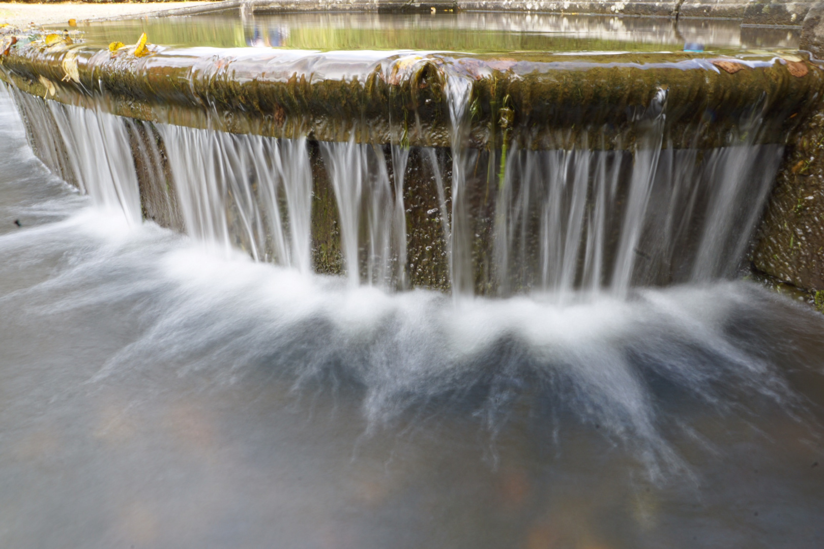 Brunnen am Schloss Benrath 