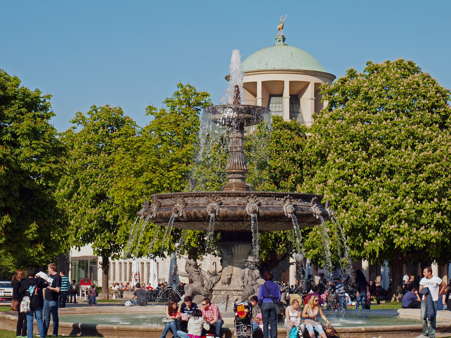 Brunnen am Schlossplatz