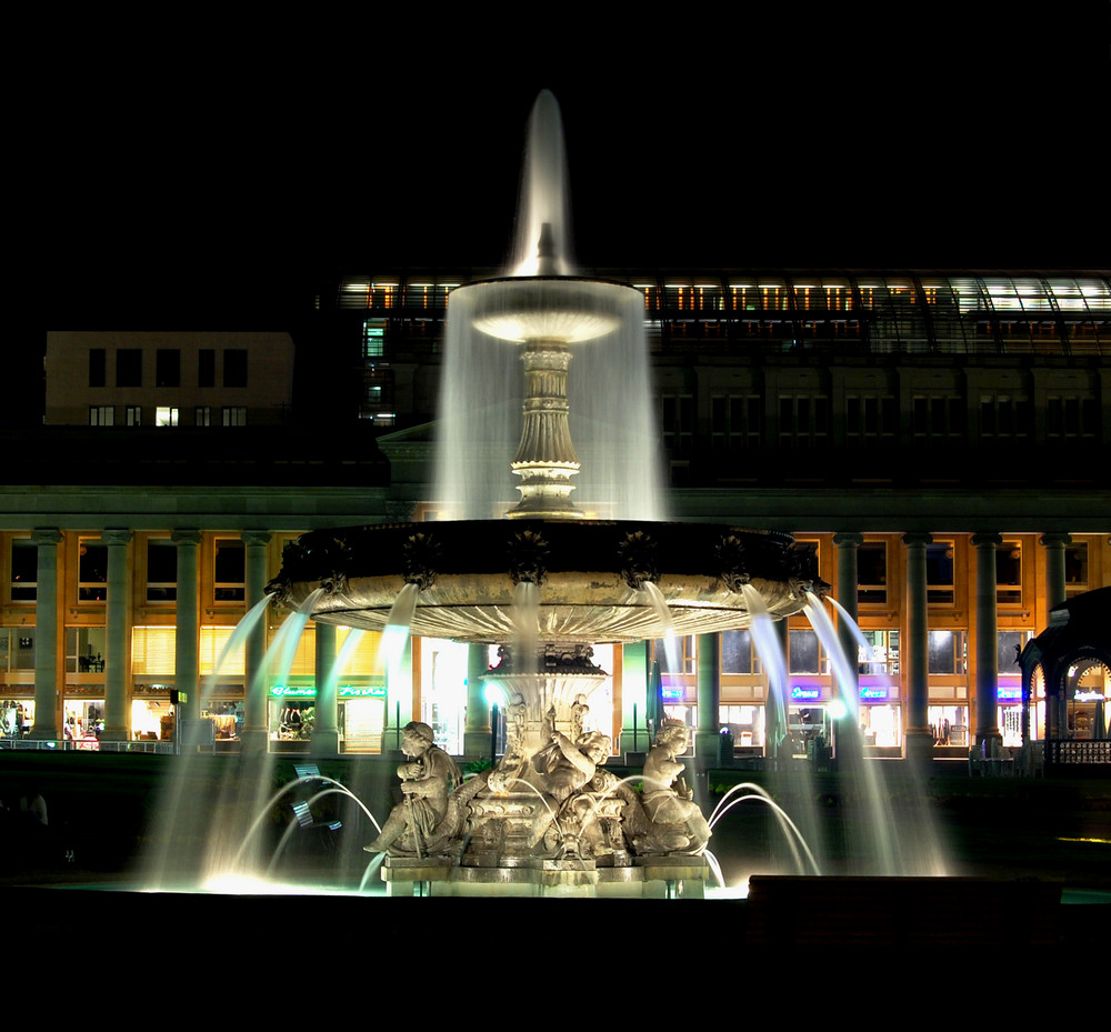 Brunnen am Stuttgarter Schlossplatz