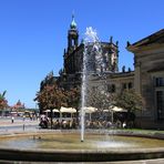 Brunnen am Theaterplatz - Kurzzeitbelichtung