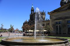 Brunnen am Theaterplatz - Kurzzeitbelichtung