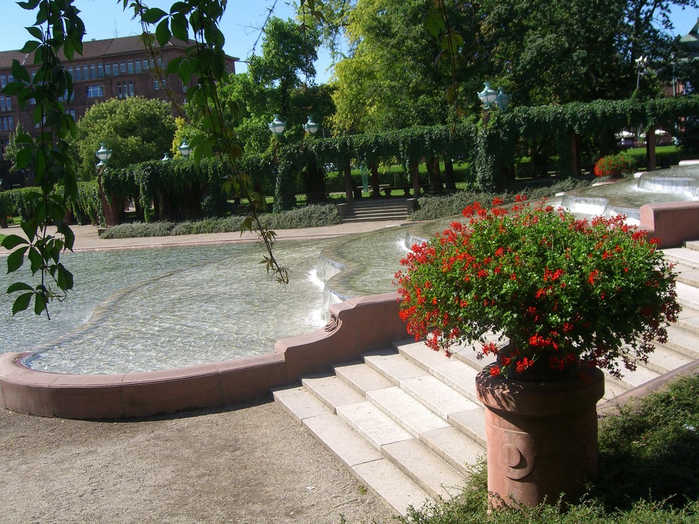 Brunnen am Wasserturm (Mannheim)