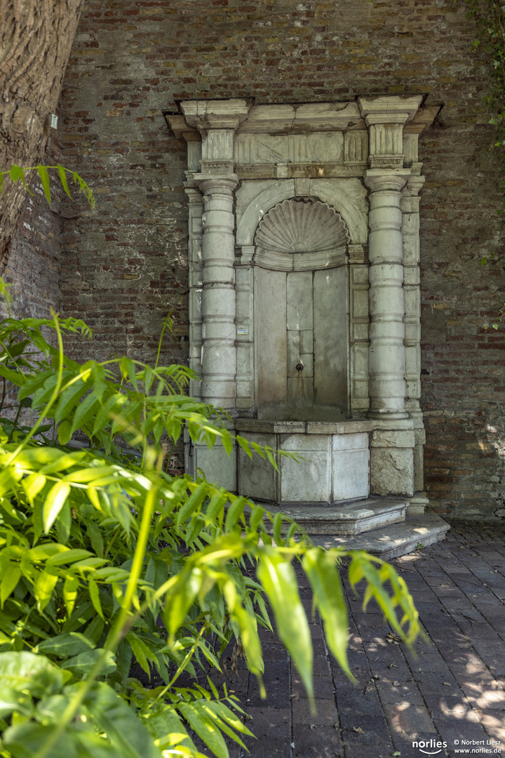 Brunnen an der Schwedenstiege