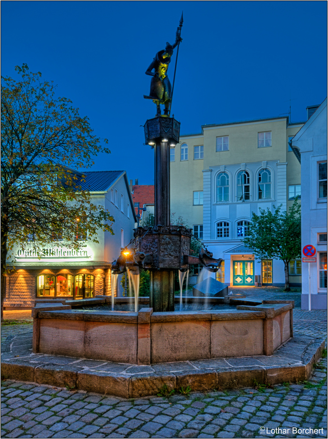 Brunnen auf dem Graf-Engelbert-Platz