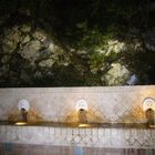 Brunnen auf Kreta bei Nacht