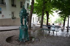 Brunnen auf Montmartre (*Kl)