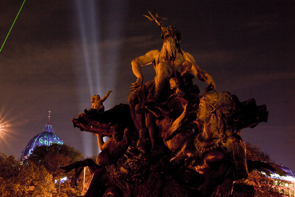 Brunnen bei Nacht....