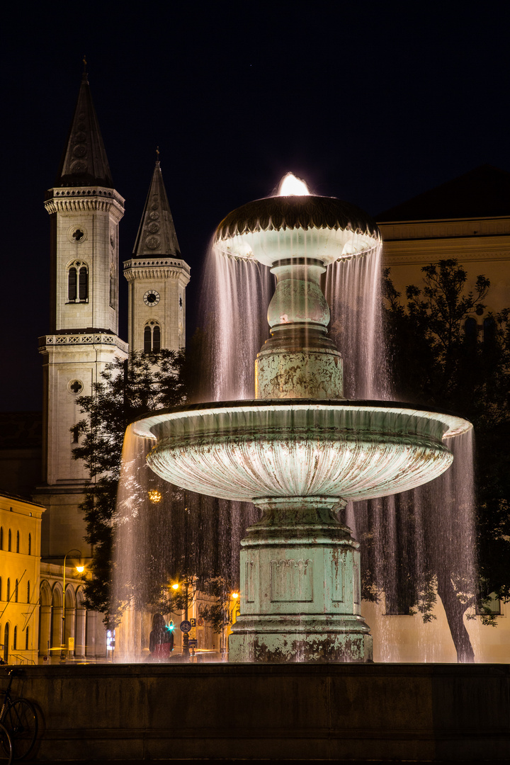 Brunnen